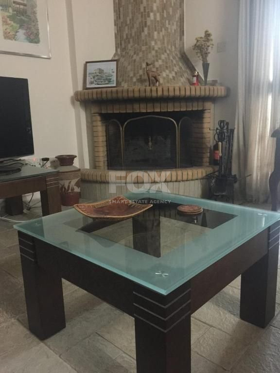 Charming 3-Bedroom Villa with Pool, Sea & Mountain Views