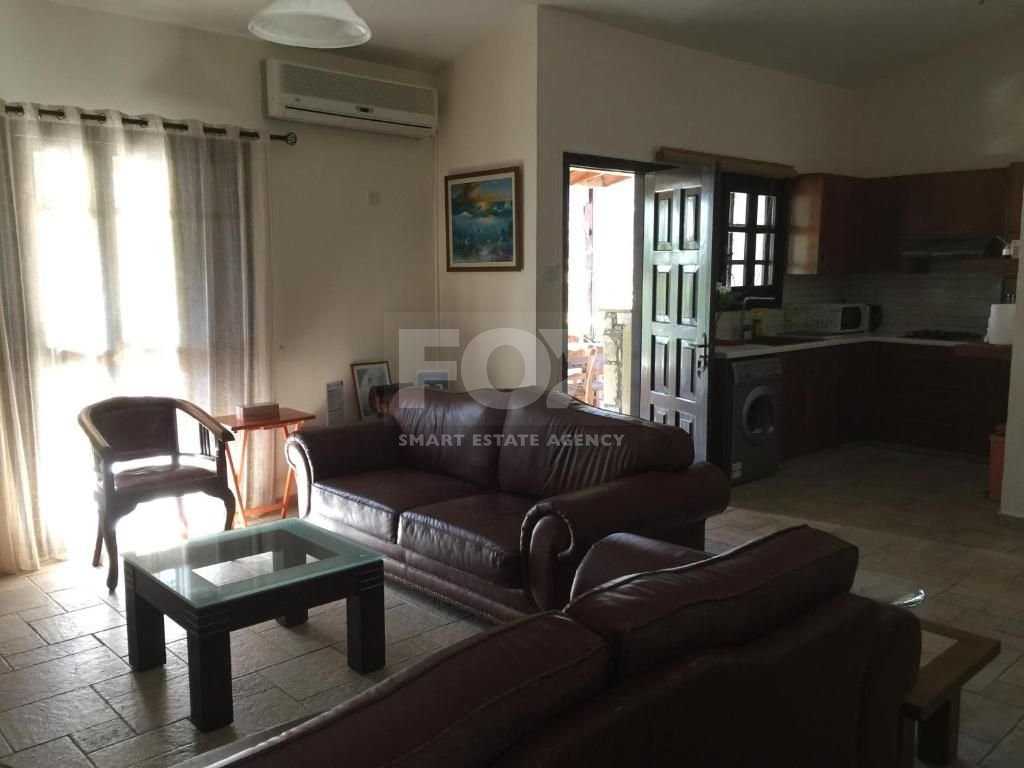 Charming 3-Bedroom Villa with Pool, Sea & Mountain Views