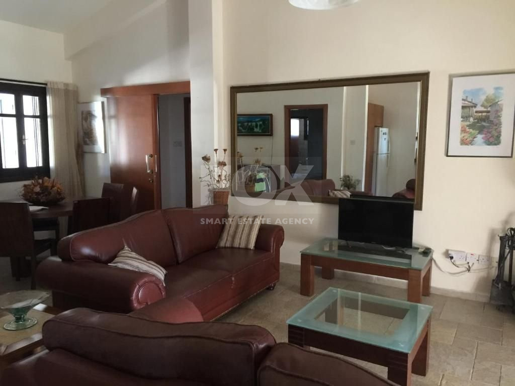 Charming 3-Bedroom Villa with Pool, Sea & Mountain Views
