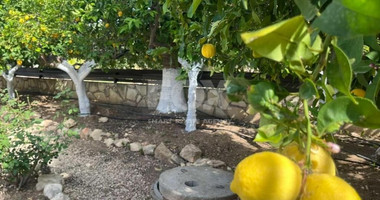 Charming 3-Bedroom Villa with Pool, Sea & Mountain Views