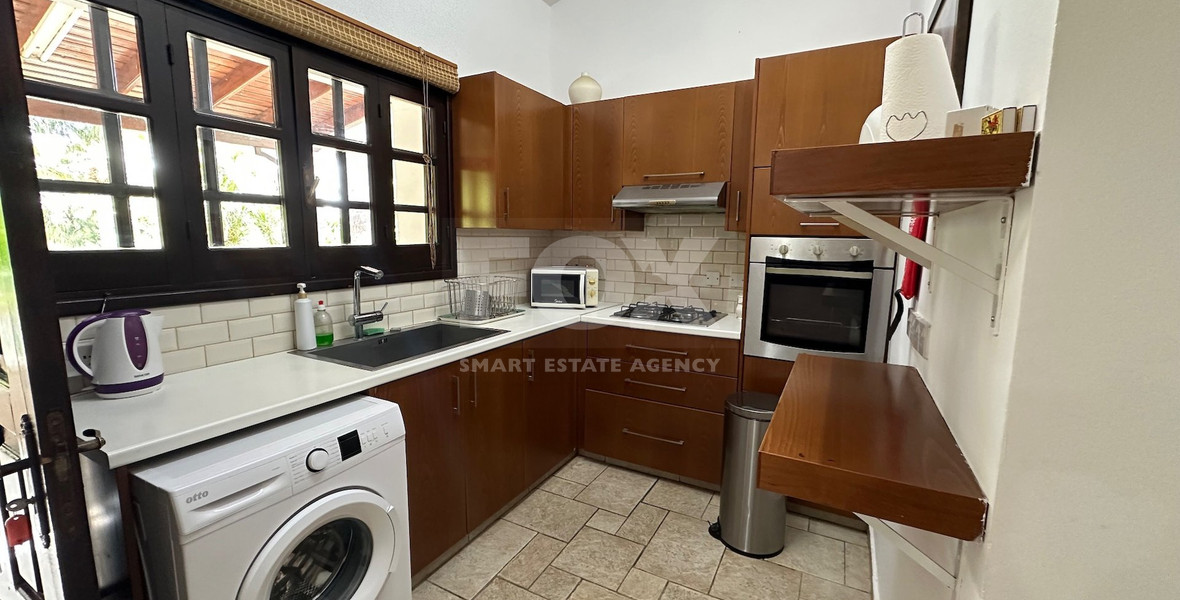 Charming 3-Bedroom Villa with Pool, Sea & Mountain Views