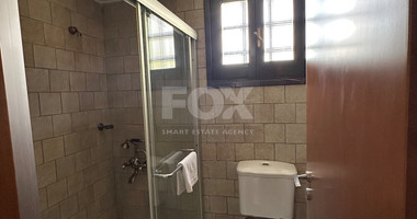 Charming 3-Bedroom Villa with Pool, Sea & Mountain Views