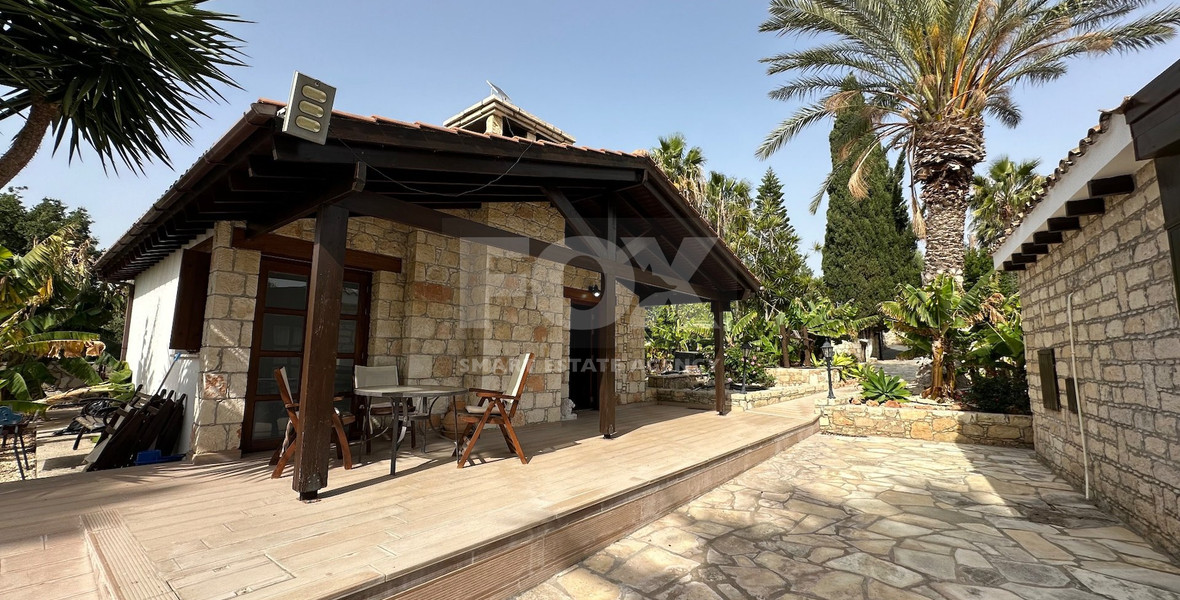 Deluxe Suite One Bedroom for rent in Anarita, Paphos