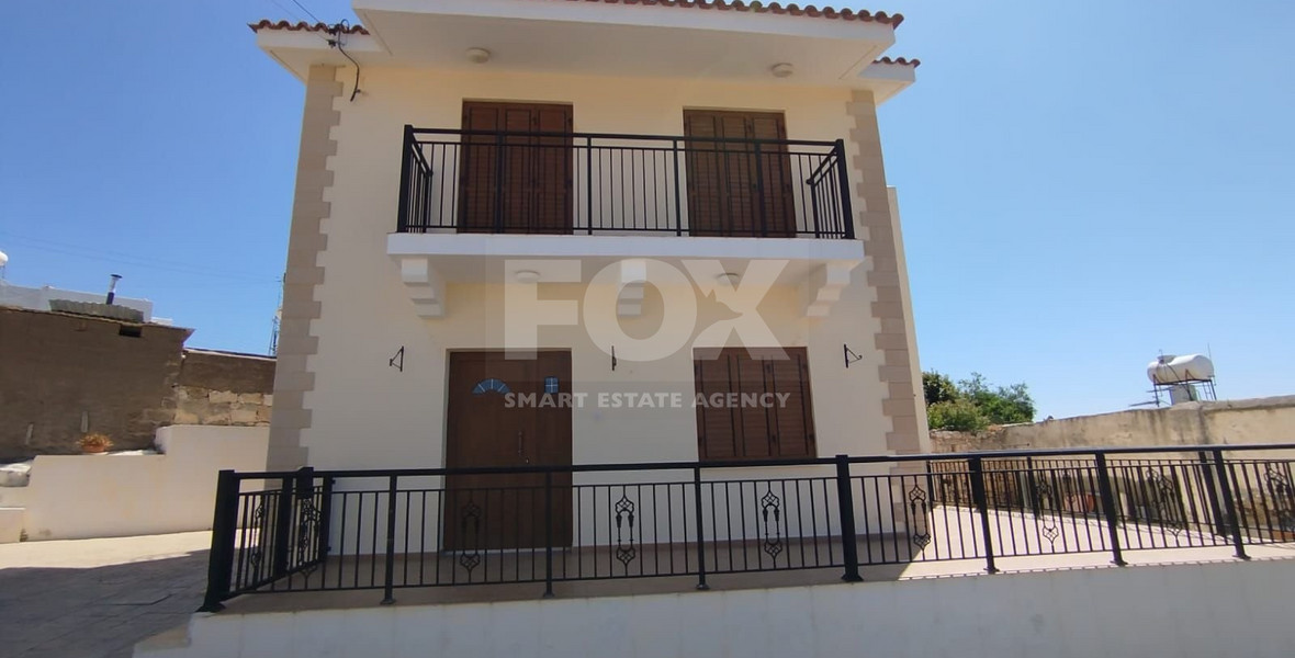 Three Bedroom Detached Villa for Rent in the Heart of Peyia