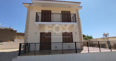 Three Bedroom Detached Villa for Rent in the Heart of Peyia
