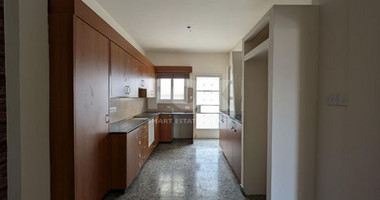 Four bedroom penthouse for sale in Apostoloi Petrou & Pavlou Limassol