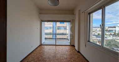 Four bedroom penthouse for sale in Apostoloi Petrou & Pavlou Limassol