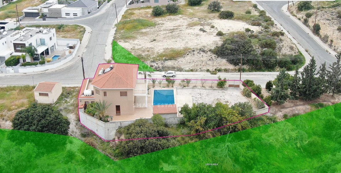 Luxury  3 bedroom house for sale in Agios Athanasios, Limassol