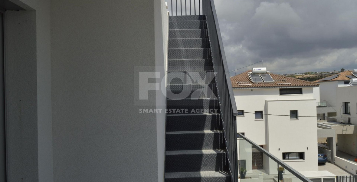 Modern 2 bedroom penthouse for rent in Kolossi, Limassol