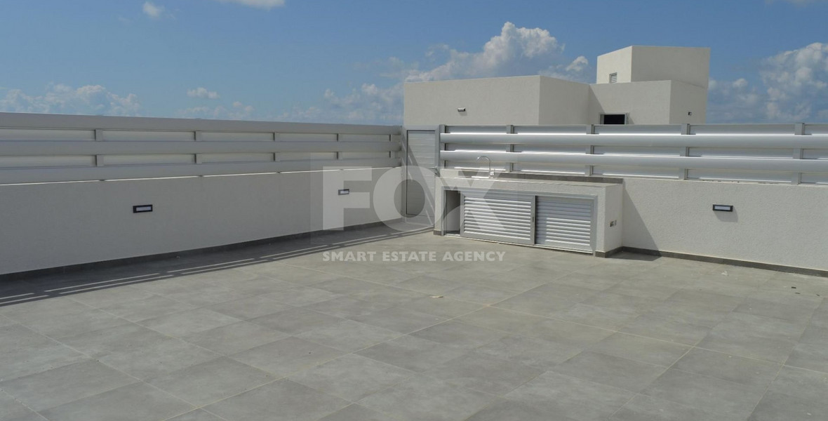 Modern 2 bedroom penthouse for rent in Kolossi, Limassol