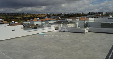Modern 2 bedroom penthouse for rent in Kolossi, Limassol