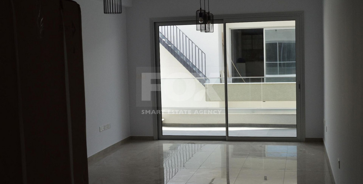 Modern 2 bedroom penthouse for rent in Kolossi, Limassol
