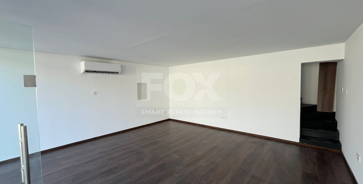 Office for Rent 100m2 in Vibrant Agia Trias