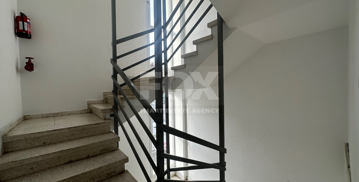 SALE: OPEN PLAN OFFICES OFFERING 200 SQM APPROXIMATE COVERED AREA ON PRIME BUSINESS AVENUE ON GRIVA DIGENI