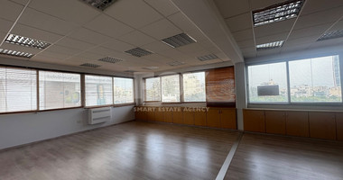 SALE: OPEN PLAN OFFICES OFFERING 200 SQM APPROXIMATE COVERED AREA ON PRIME BUSINESS AVENUE ON GRIVA DIGENI