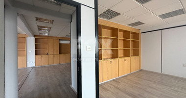 SALE: OPEN PLAN OFFICES OFFERING 200 SQM APPROXIMATE COVERED AREA ON PRIME BUSINESS AVENUE ON GRIVA DIGENI