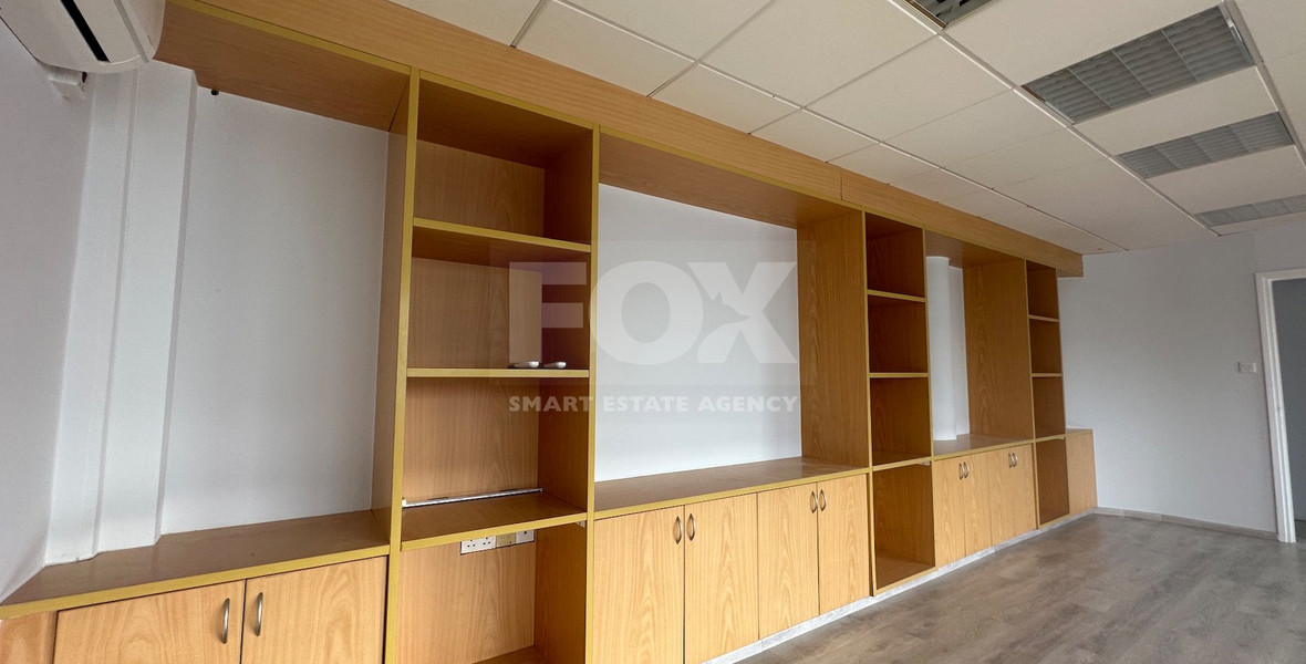 SALE: OPEN PLAN OFFICES OFFERING 200 SQM APPROXIMATE COVERED AREA ON PRIME BUSINESS AVENUE ON GRIVA DIGENI