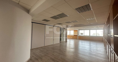 SALE: OPEN PLAN OFFICES OFFERING 200 SQM APPROXIMATE COVERED AREA ON PRIME BUSINESS AVENUE ON GRIVA DIGENI
