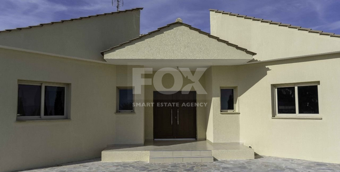 Spacious Bungalow for Rent in Sunny Kathikas Area