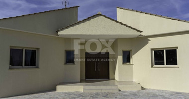 Spacious Bungalow for Rent in Sunny Kathikas Area