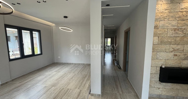 For rent Luxurious Ultra-Modern Unfurnished Apartment with 3 Bedrooms in Neapolis