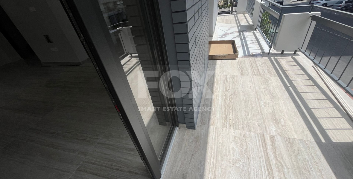 For rent Luxurious Ultra-Modern Unfurnished Apartment with 3 Bedrooms in Neapolis