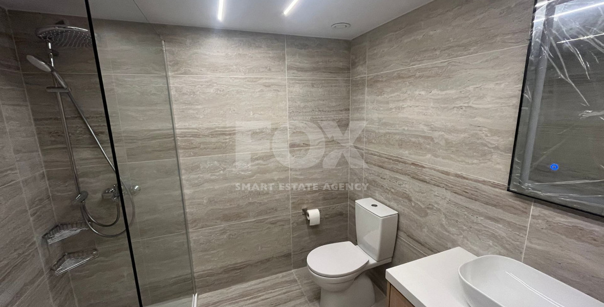 For rent Luxurious Ultra-Modern Unfurnished Apartment with 3 Bedrooms in Neapolis