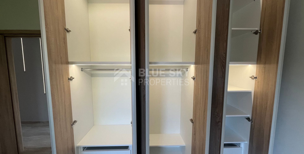 For rent Luxurious Ultra-Modern Unfurnished Apartment with 3 Bedrooms in Neapolis