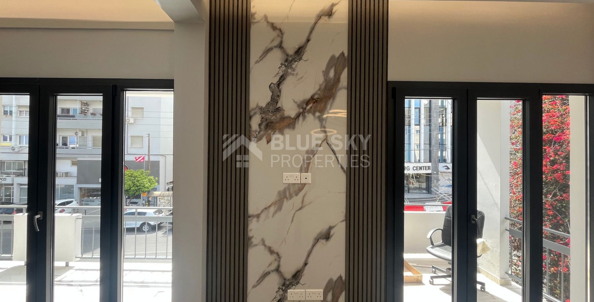 For rent Luxurious Ultra-Modern Unfurnished Apartment with 3 Bedrooms in Neapolis