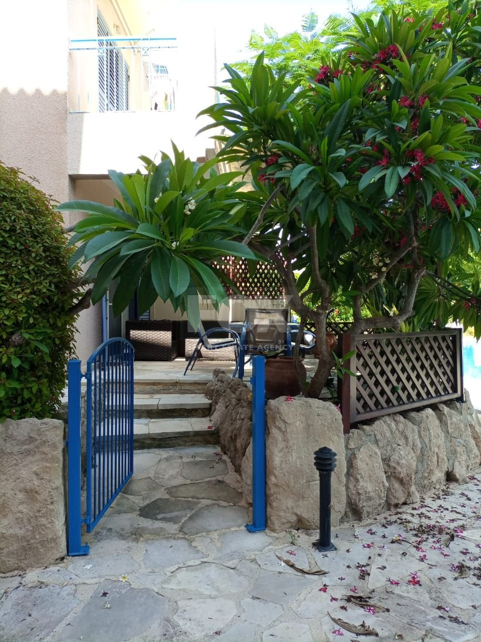Three Bedroom Townhouse For Rent in Kato Paphos