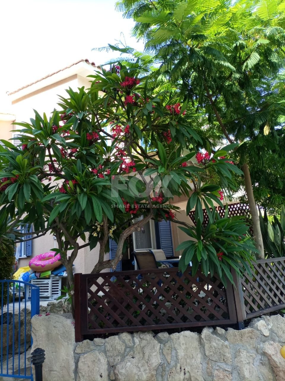 Three Bedroom Townhouse For Rent in Kato Paphos