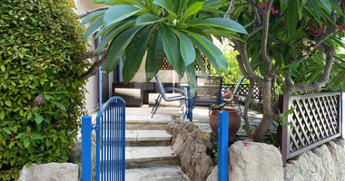 Three Bedroom Townhouse For Rent in Kato Paphos
