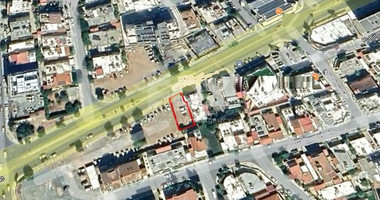 SALE: COMMERCIAL PLOT OF 268M² ON SPYROU KYPRIANOU AVENUE IN PRIME LOCATION.