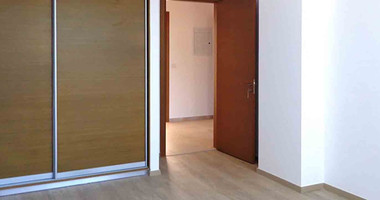 Three bedroom apartment in the heart of Paphos -