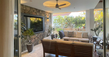 SALE: LUXURY HOUSE 3 BEDROOMS & 3 BATHROOMS WITH GARDEN IN PAPAS AREA OF LIMASSOL