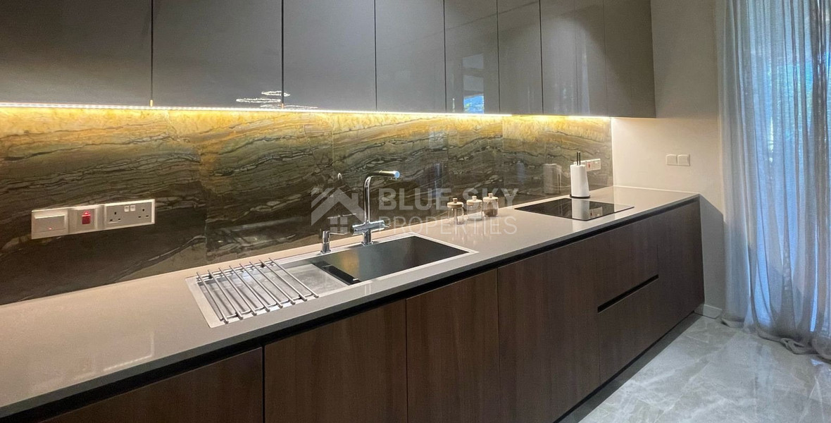 SALE: LUXURY HOUSE 3 BEDROOMS & 3 BATHROOMS WITH GARDEN IN PAPAS AREA OF LIMASSOL