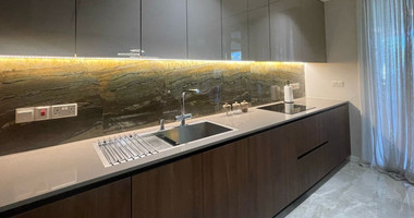 SALE: LUXURY HOUSE 3 BEDROOMS & 3 BATHROOMS WITH GARDEN IN PAPAS AREA OF LIMASSOL