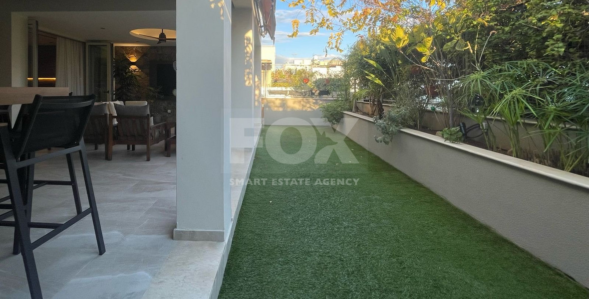 SALE: LUXURY HOUSE 3 BEDROOMS & 3 BATHROOMS WITH GARDEN IN PAPAS AREA OF LIMASSOL