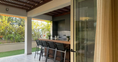 SALE: LUXURY HOUSE 3 BEDROOMS & 3 BATHROOMS WITH GARDEN IN PAPAS AREA OF LIMASSOL