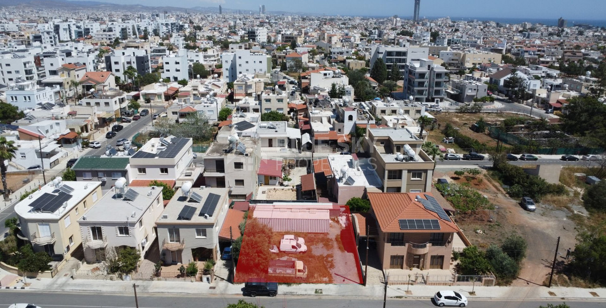 Development Plot for Sale in Agios Spyridon: Ideal for Residential Building or Private Home