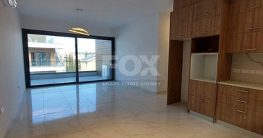 For rent Luxury Three-Bedroom Penthouse with Private Rooftop Pool, Communal Gym & Panoramic Sea Views – Panthea Hills