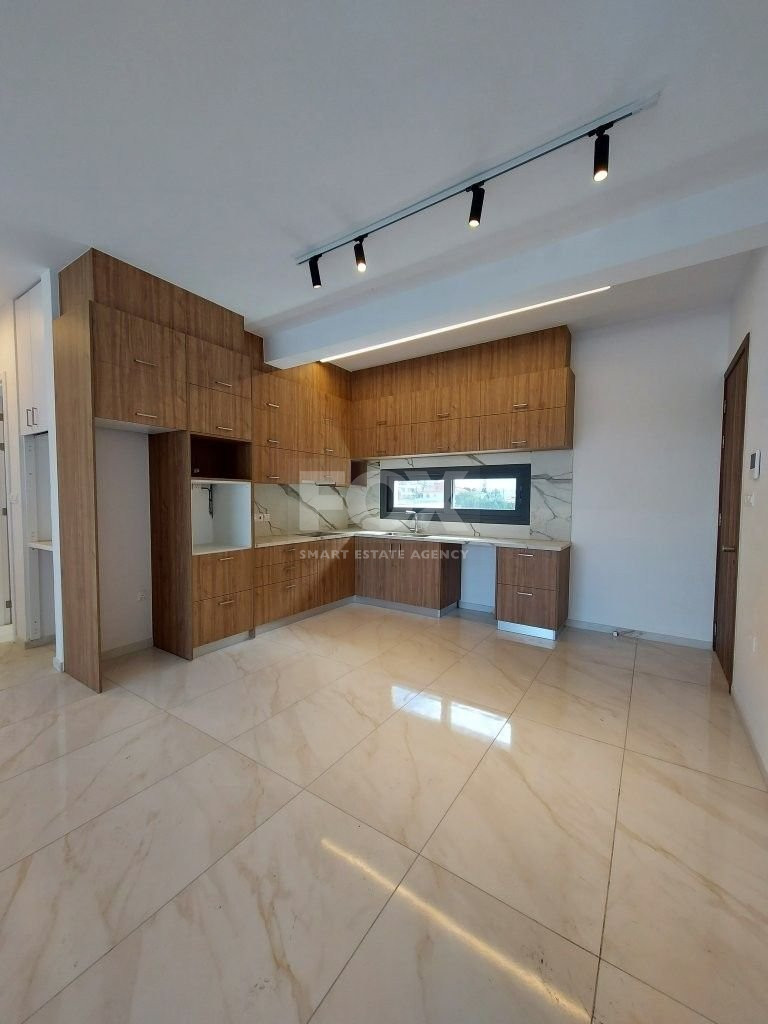 For rent Luxury Three-Bedroom Penthouse with Private Rooftop Pool, Communal Gym & Panoramic Sea Views – Panthea Hills
