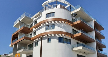 For rent Luxury Three-Bedroom Penthouse with Private Rooftop Pool, Communal Gym & Panoramic Sea Views – Panthea Hills
