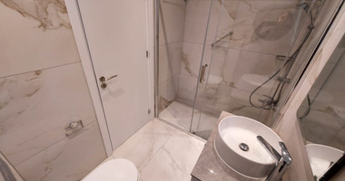 For rent Luxury Three-Bedroom Penthouse with Private Rooftop Pool, Communal Gym & Panoramic Sea Views – Panthea Hills