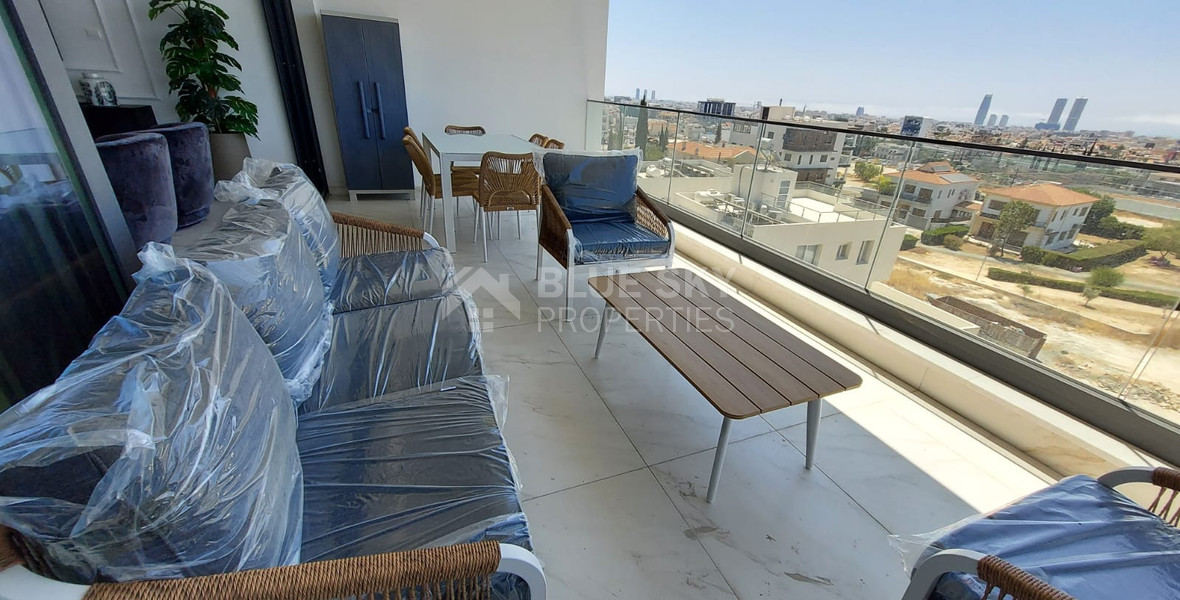 For rent Luxury Three-Bedroom Penthouse with Private Rooftop Pool, Communal Gym & Panoramic Sea Views – Panthea Hills