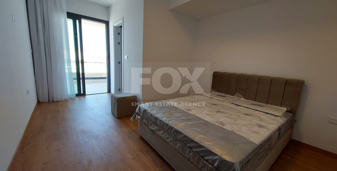 For rent Luxury Three-Bedroom Penthouse with Private Rooftop Pool, Communal Gym & Panoramic Sea Views – Panthea Hills