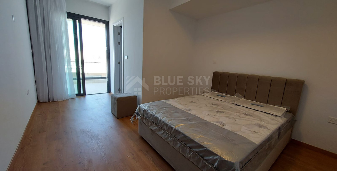 For rent Luxury Three-Bedroom Penthouse with Private Rooftop Pool, Communal Gym & Panoramic Sea Views – Panthea Hills