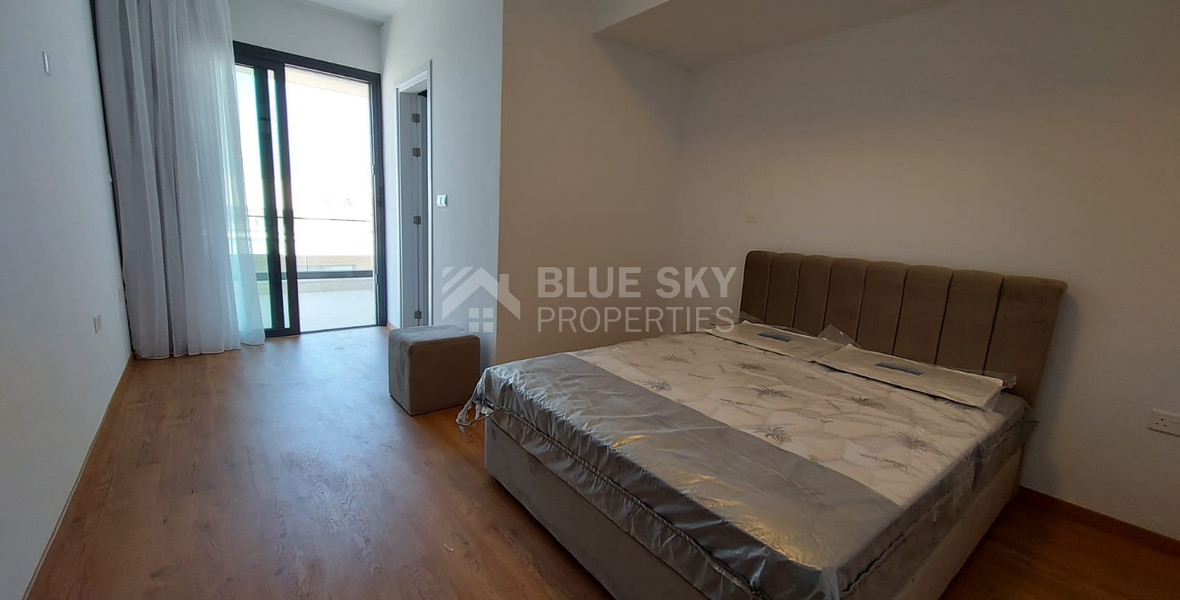For rent Luxury Three-Bedroom Penthouse with Private Rooftop Pool, Communal Gym & Panoramic Sea Views – Panthea Hills