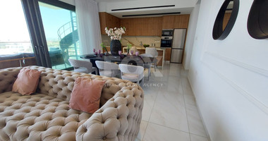 For rent Luxury Three-Bedroom Penthouse with Private Rooftop Pool, Communal Gym & Panoramic Sea Views – Panthea Hills