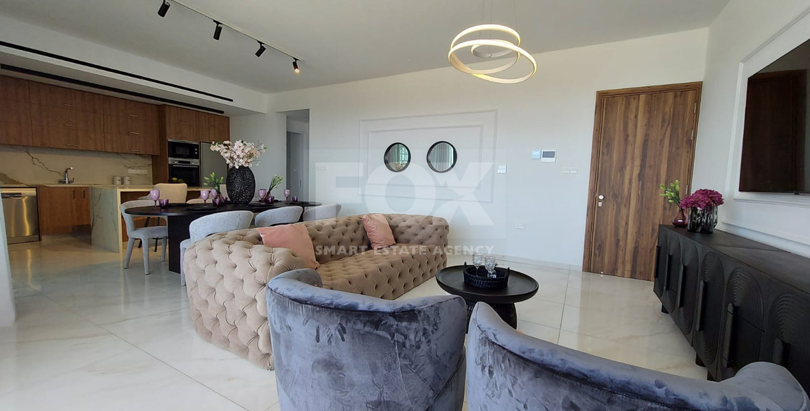 For rent Luxury Three-Bedroom Penthouse with Private Rooftop Pool, Communal Gym & Panoramic Sea Views – Panthea Hills